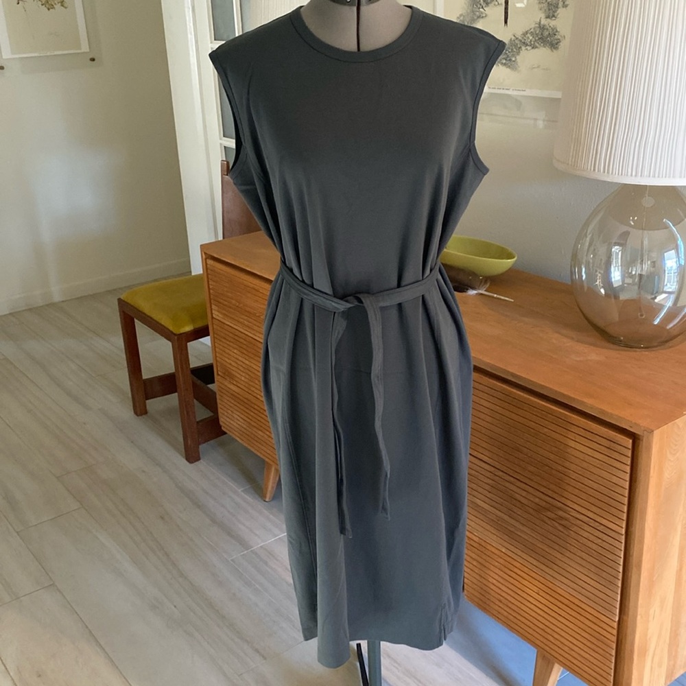 Uniqlo women’s knit dress